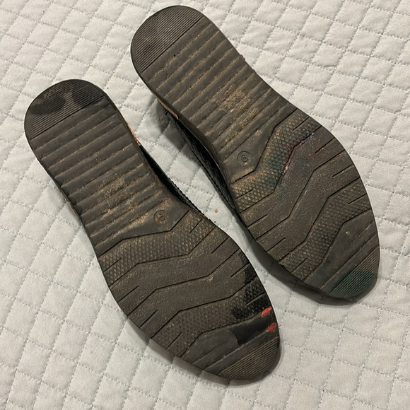 Patrizia black loafers size 9 women’s - Picture 5 of 5